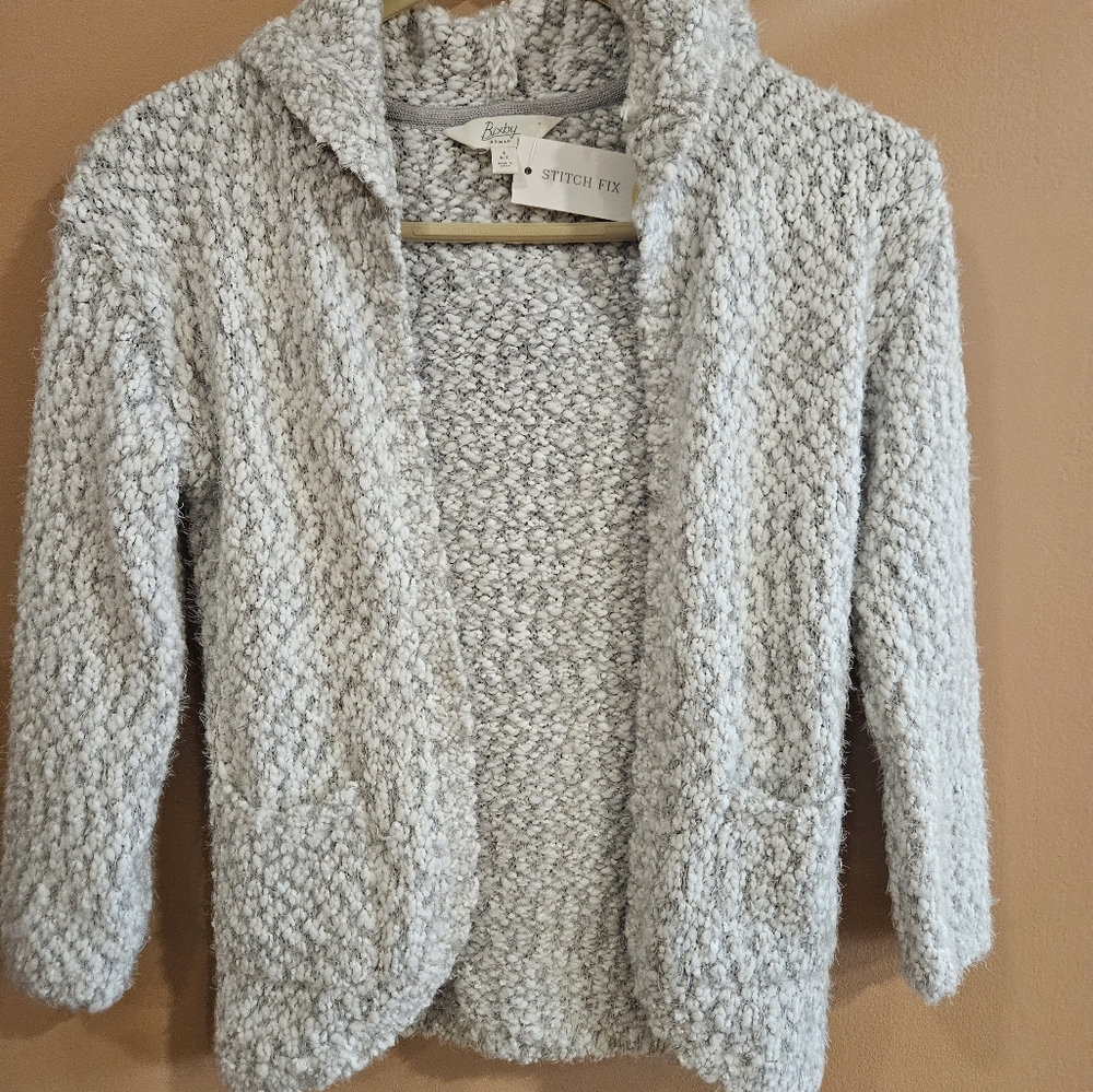 Women's Gray Sweater
